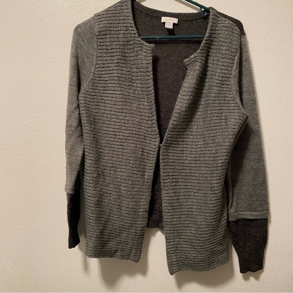 Chico’s‎ Sweater Women’s Size 1 Medium Black One Hook Closure - Picture 1 of 7